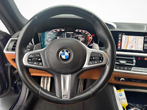 https://vehicle.imgix.net/4206684/20705572-27ce-495f-a51c-42012542b983.jpg