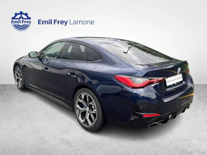 https://vehicle.imgix.net/4206684/d65cc72c-e2e4-4053-9521-6e0cb1eced2f.jpg
