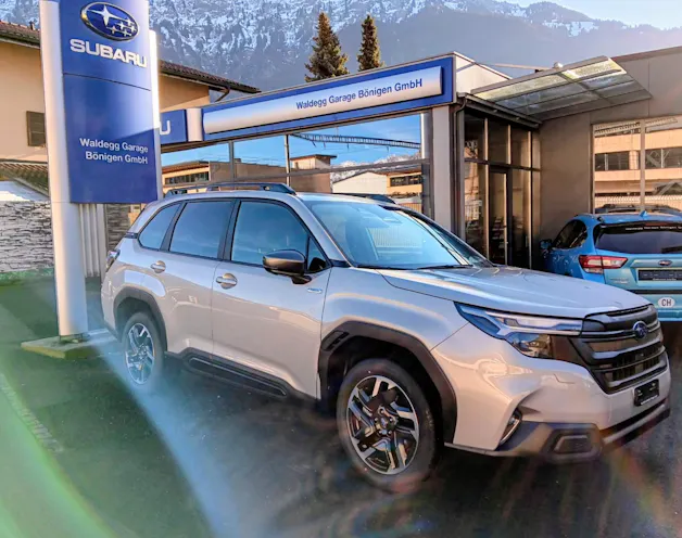 Subaru Forester Station 2.0i e-Boxer Swiss Plus