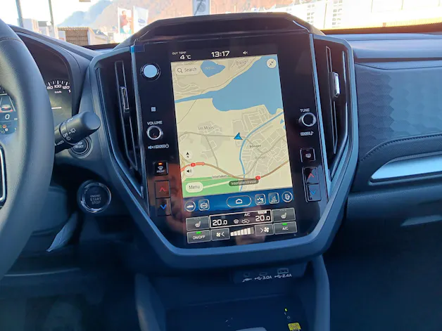 Subaru Forester Station 2.0i e-Boxer Swiss Plus