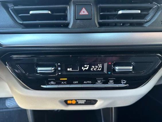 immagine del veicolo 9 immagine del veicolo 9