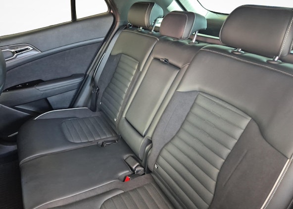 Fahrzeugbild 10 Fahrzeugbild 10