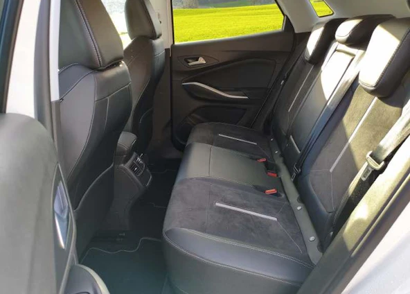 Fahrzeugbild 10 Fahrzeugbild 10