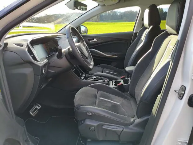 Opel Grandland 1.6 T PHEV GSE