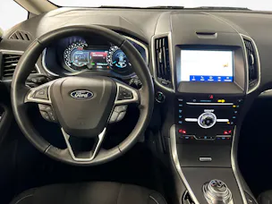Ford S-Max 2.5 Hybrid Titanium