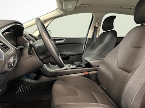 immagine del veicolo FORD S-Max 2.5 Hybrid Titanium