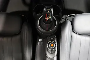 Mini F55 2.0i Cooper S SDKG