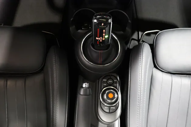 Mini F55 2.0i Cooper S SDKG