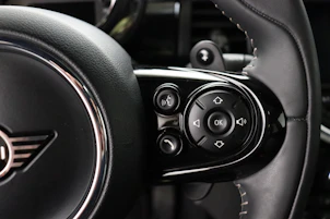 immagine del veicolo MINI F55 2.0i Cooper S SDKG