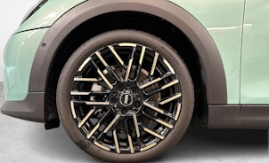 Fahrzeugbild MINI F65 1.5i Cooper C SDKG