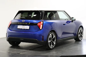 image du véhicule MINI J01 Cooper SE