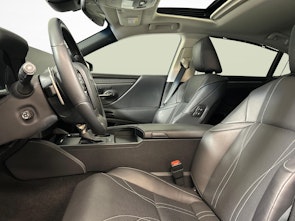 immagine del veicolo LEXUS ES 300h Excellence