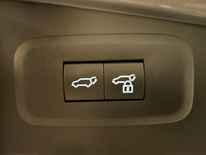 immagine del veicolo LEXUS RZ