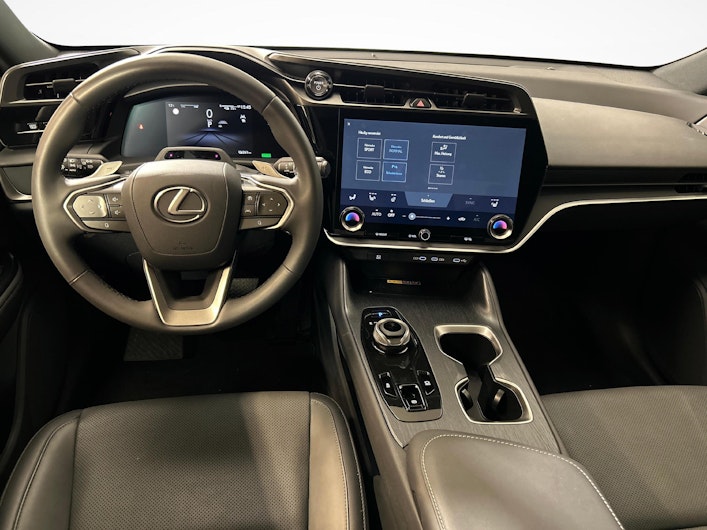 immagine del veicolo LEXUS RZ