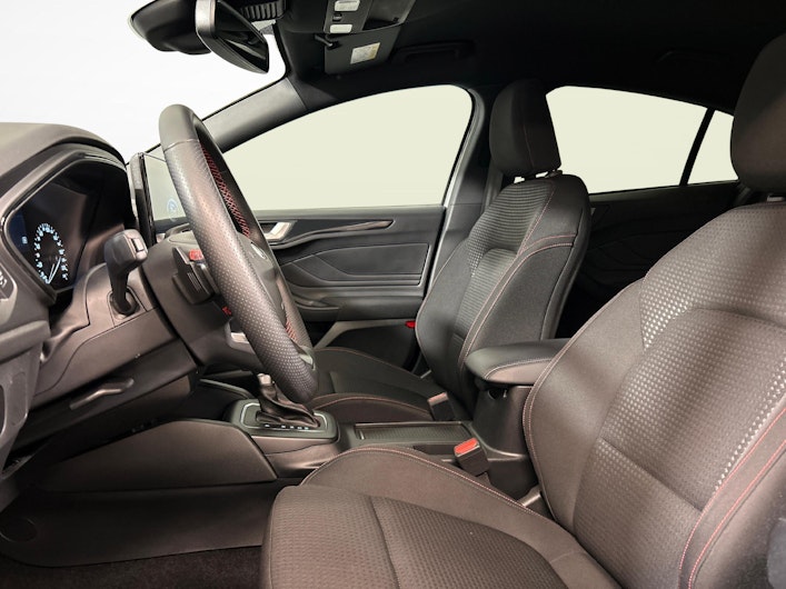 Fahrzeugbild FORD FOCUS