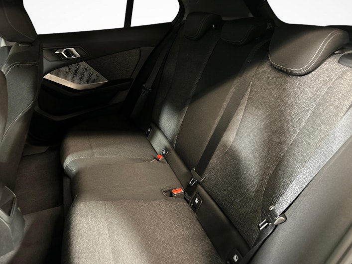 image du véhicule BMW 1 SERIES