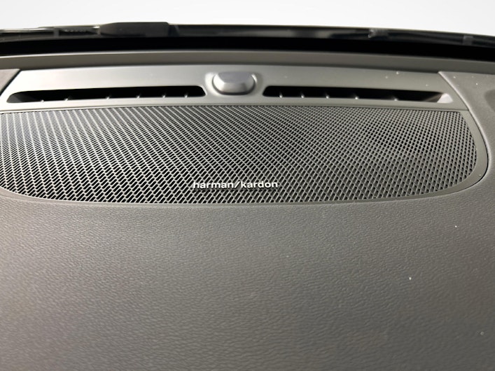 Fahrzeugbild VOLVO C40