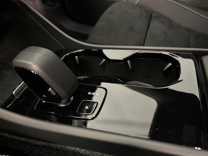 Fahrzeugbild VOLVO C40