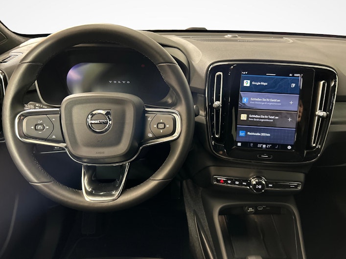 Fahrzeugbild VOLVO C40