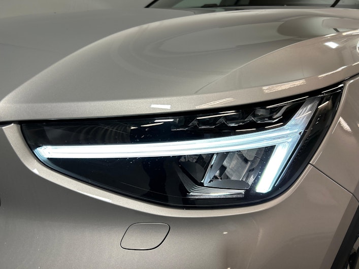 Fahrzeugbild VOLVO C40