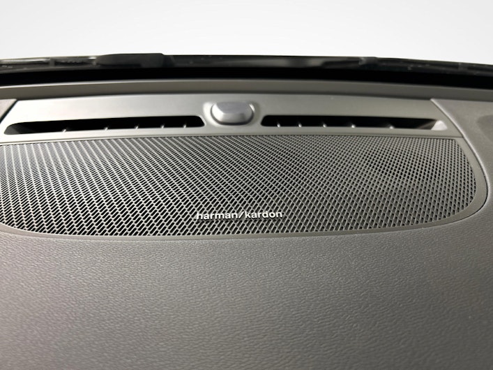 Fahrzeugbild VOLVO C40