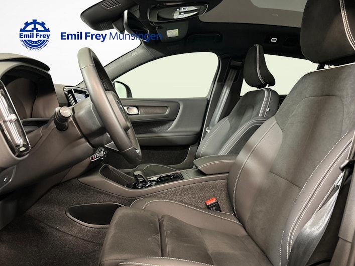 Fahrzeugbild VOLVO C40