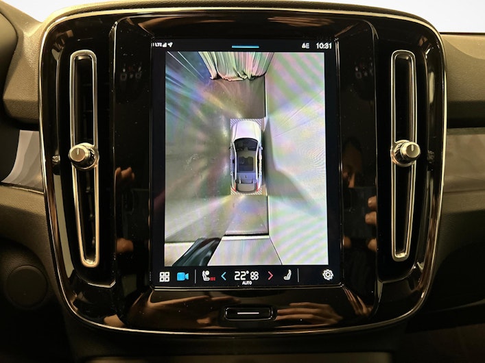 Fahrzeugbild VOLVO C40