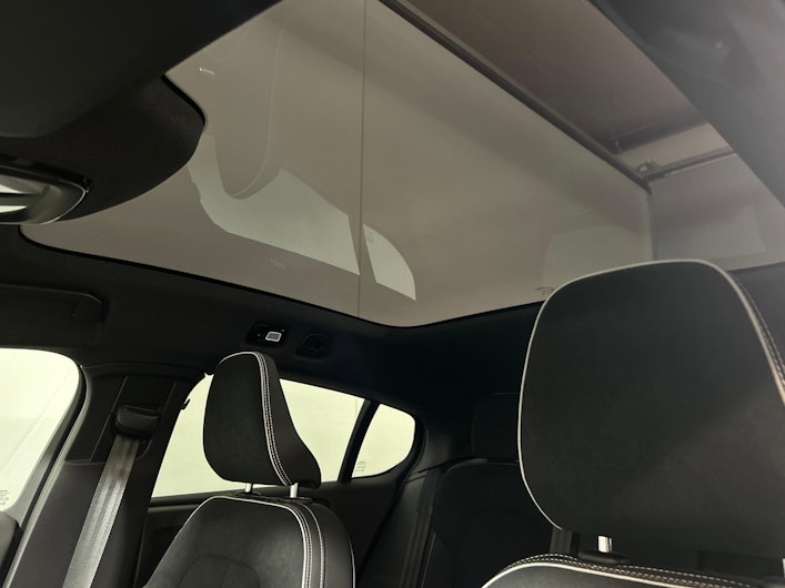 Fahrzeugbild VOLVO C40