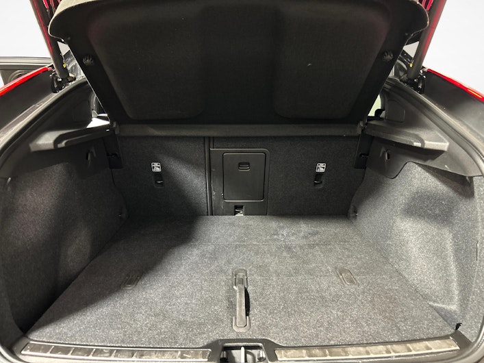 Fahrzeugbild VOLVO C40