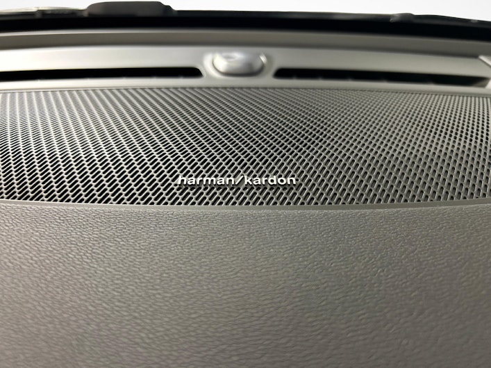 Fahrzeugbild VOLVO C40