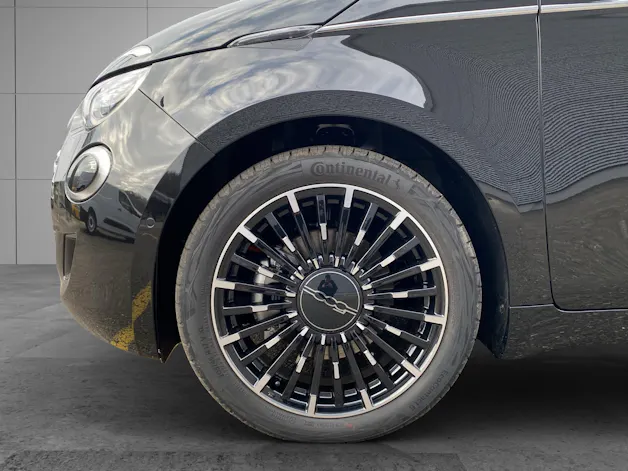 Fiat 500 La Prima by Bocelli Top