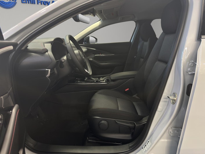 immagine del veicolo MAZDA CX-30