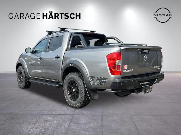 Nissan Navara 2.3 dCi Double Cab N-Guard