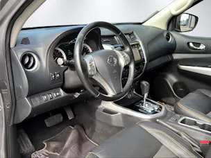 Nissan Navara 2.3 dCi Double Cab N-Guard