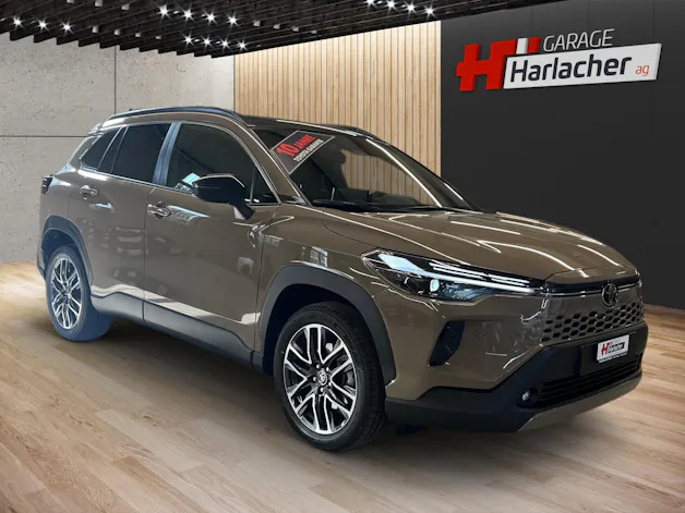 Toyota Corolla Cross 2.0 HSD Trend AWD-i