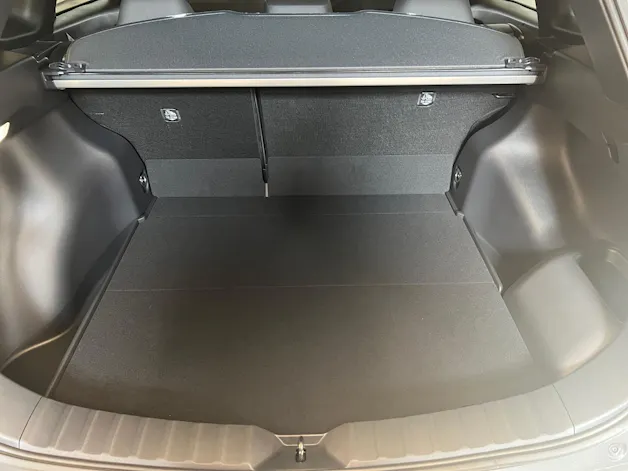Toyota Corolla Cross 2.0 HSD Trend AWD-i