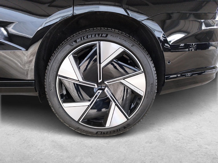 immagine del veicolo VOLVO EX 90