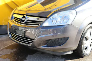 Opel Zafira 2.2 16V Direct Enjoy