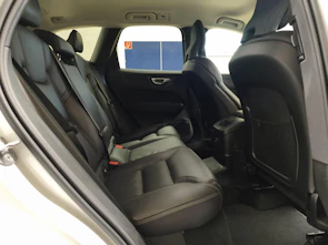 image du véhicule VOLVO XC60 2.0 T8 TE Plus Dark eAWD