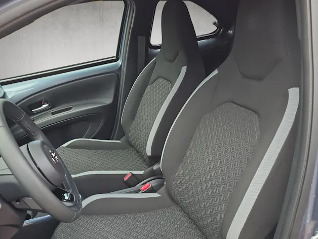 Toyota Aygo X 1.0 VVT-i Trend