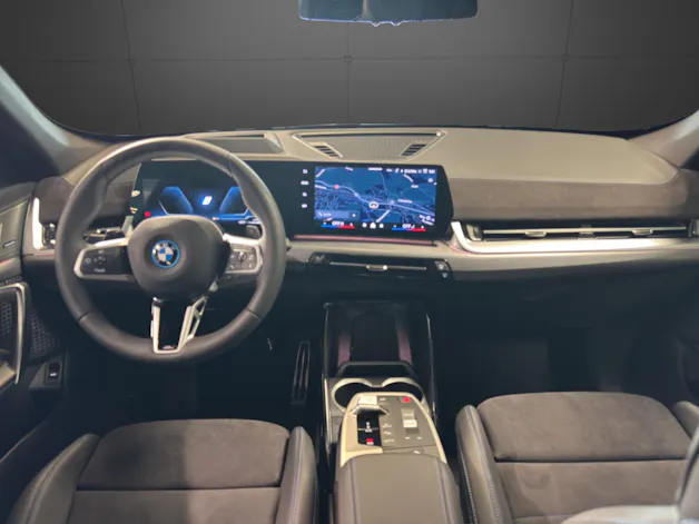 BMW X1 20d xDrive paddles