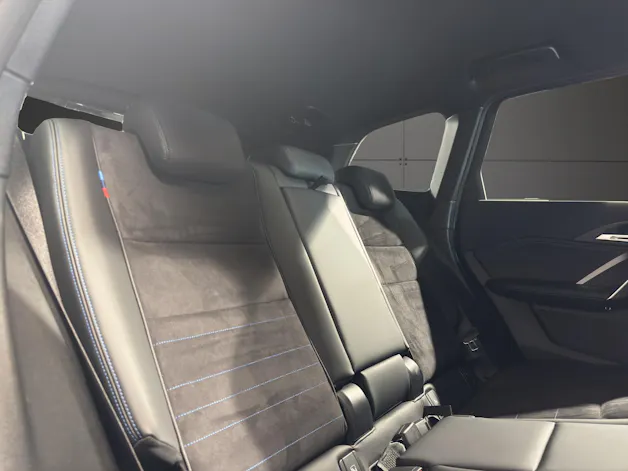 BMW X1 20d xDrive paddles