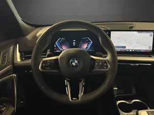 BMW X1 20d xDrive paddles