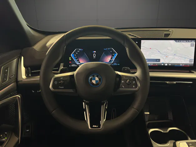 BMW X1 20d xDrive paddles