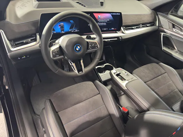 BMW X1 20d xDrive paddles
