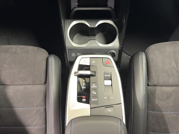 BMW X1 20d xDrive paddles