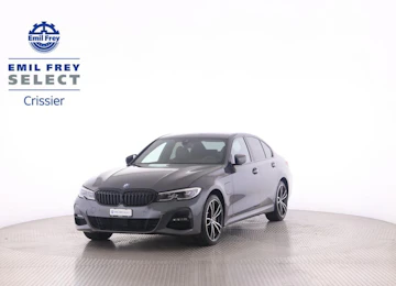 image du véhicule BMW 330e xDrive SAG image du véhicule BMW 330e xDrive SAG