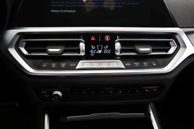 Fahrzeugbild BMW 3 SERIES