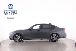 BMW 330e xDrive SAG