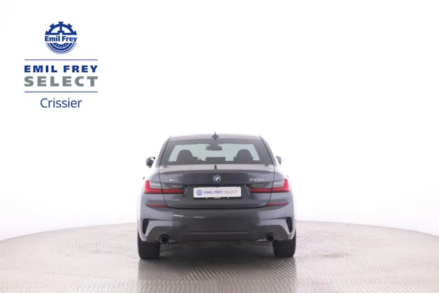 BMW 330e xDrive SAG